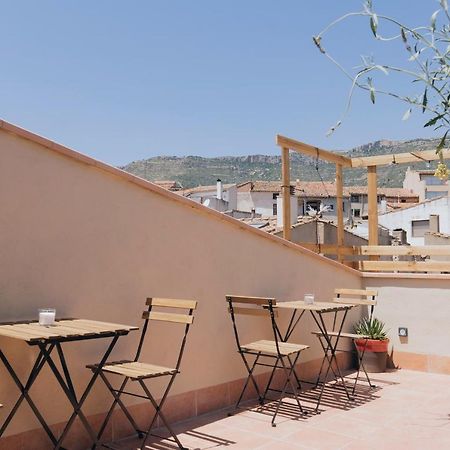 Apartaments La Rambla - Licorella - 4 Persones Cornudella de Montsant Eksteriør billede